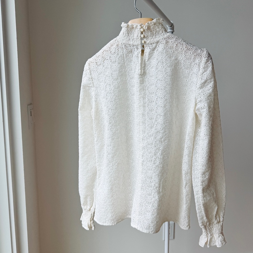 Sézane Cathy Blouse in Ecru - Picture 4 of 11